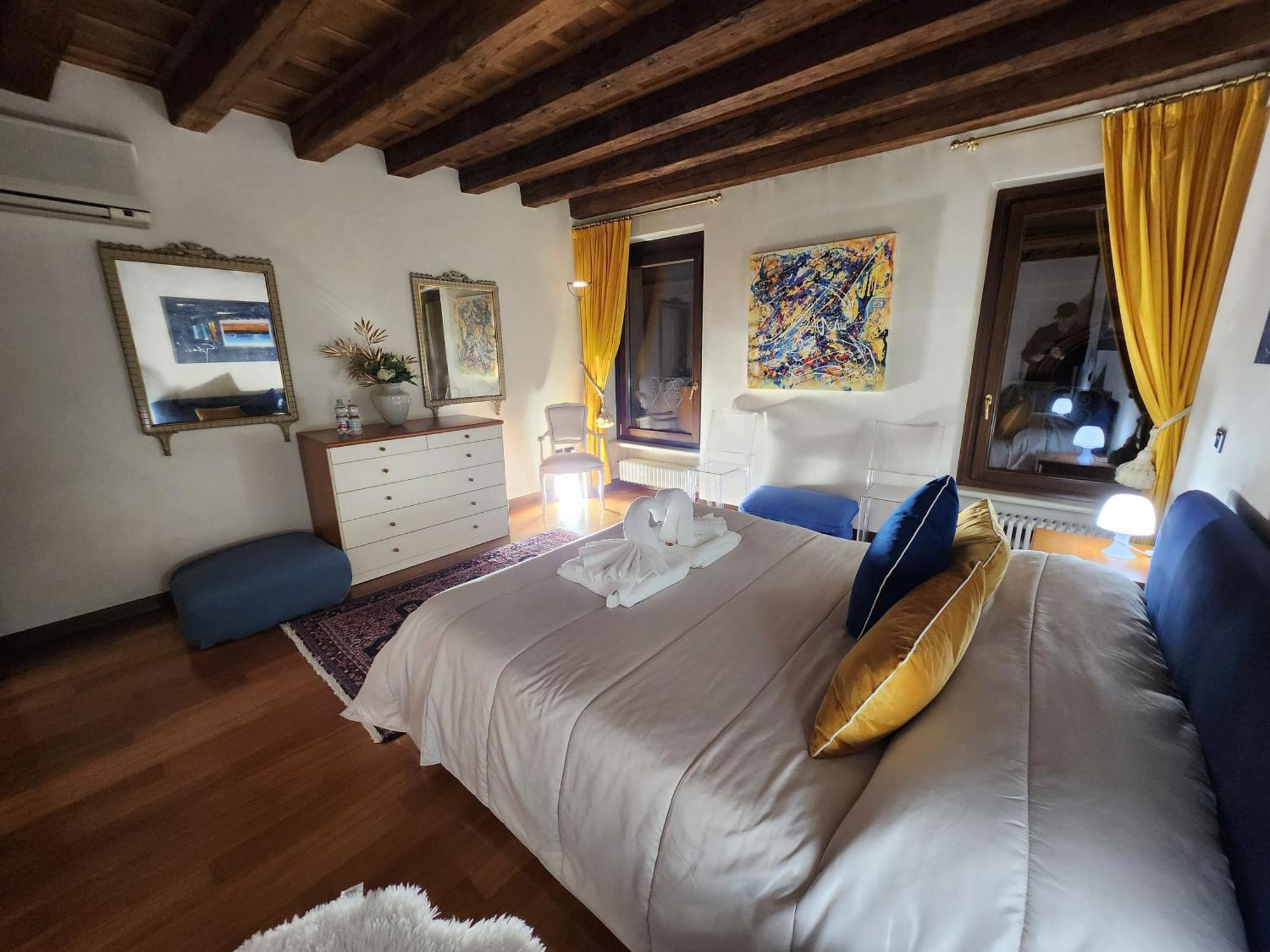 Juliets Bed Art Verona — Photos 3